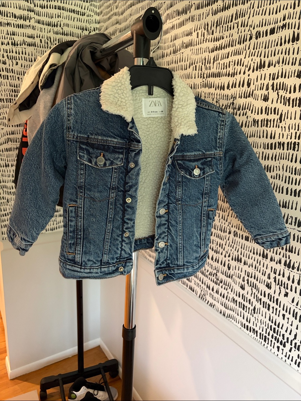 Zara Kids Blue Jean Denim Jacket with Cream Sherpa Collar